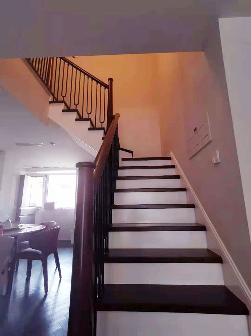 鋼結構樓梯效果圖