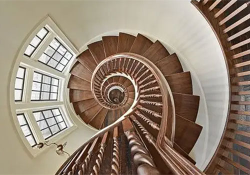 石景山高檔別墅裝修圓形樓梯設計文藝基調貴族氣質