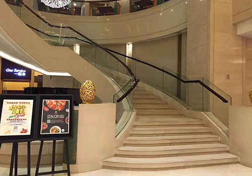 酒店裝飾玻璃樓梯定制效果圖
