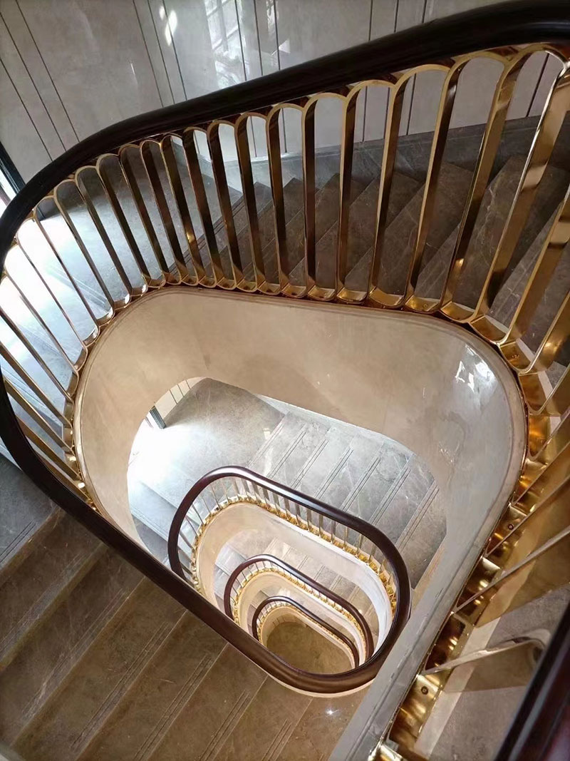 1669302539768888.jpg 旋轉樓梯