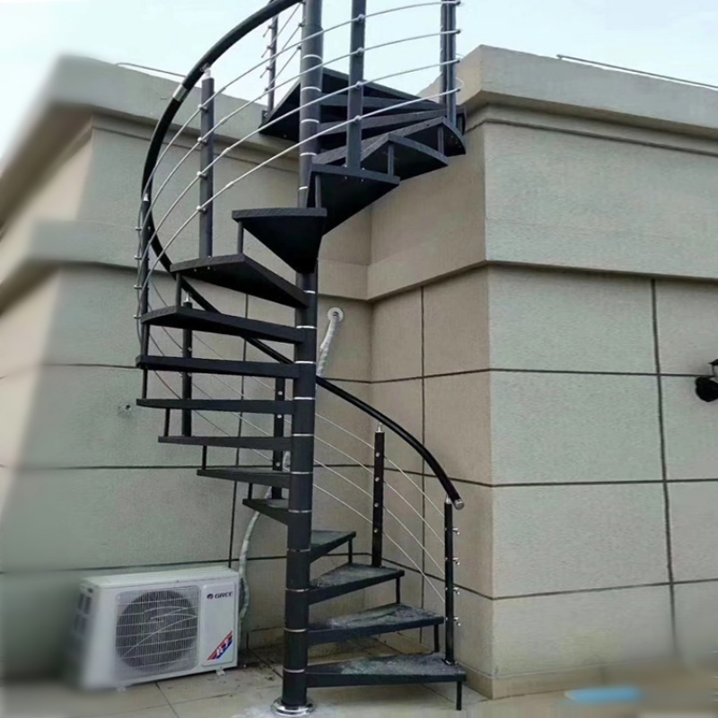 1669464851982231.jpg 戶外旋轉樓梯