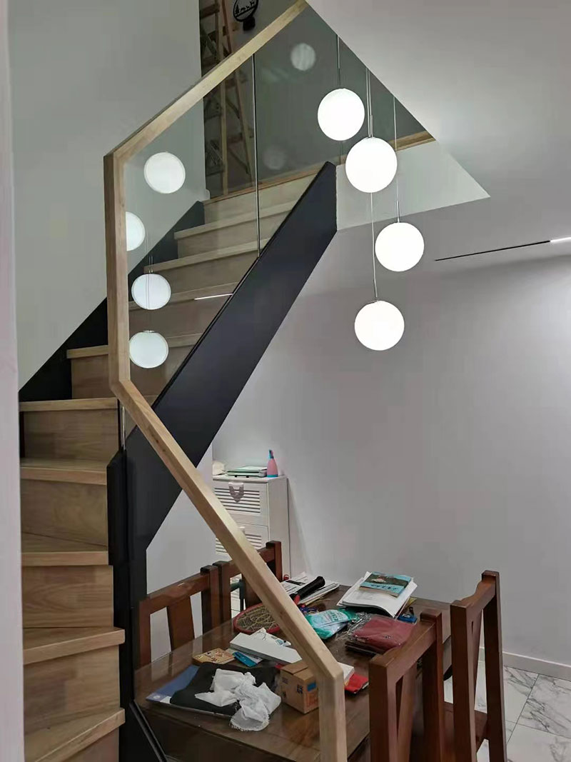 1669520889127636.jpg 復(fù)式閣樓樓梯設(shè)