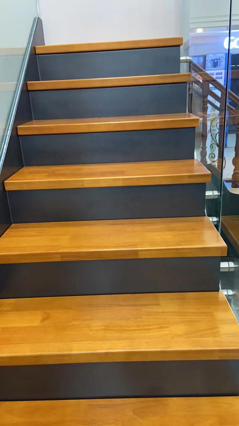 鋼木樓梯玻璃樓梯扶手